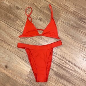Bikini red